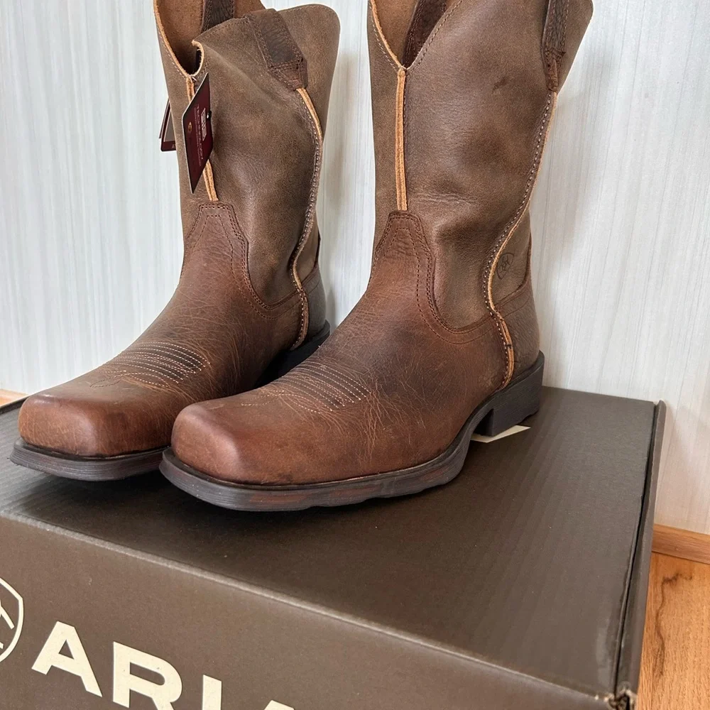 Ariat Men's Tan and Brown Western Boots - Picture 2 of 5